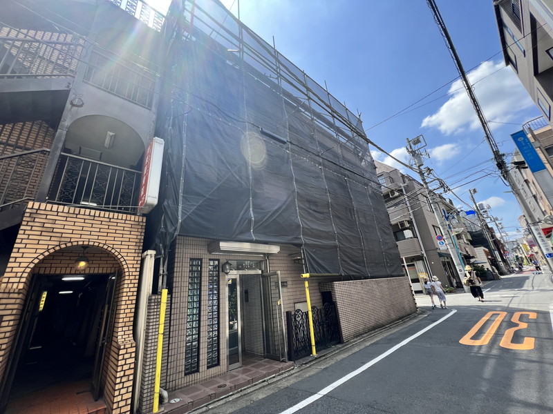クレッセント東山306の室内1