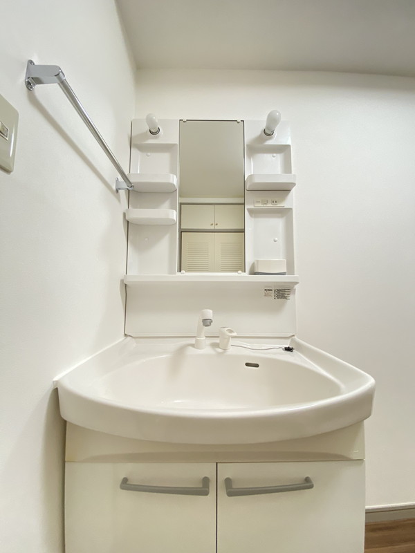 サンロイヤル東山　206の室内5