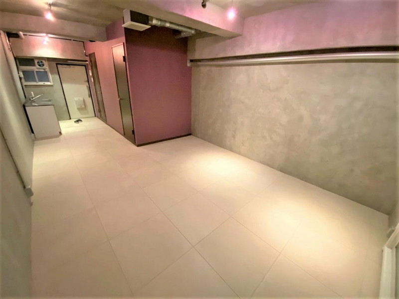 サードリハイツ本館702の室内3