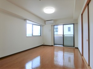 朝日ツイン目黒A棟502の室内3