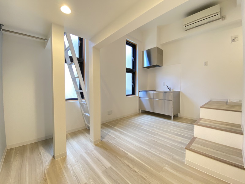 サフィール205の室内4