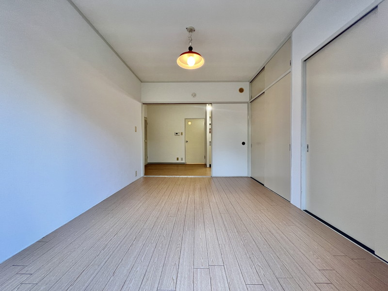 中銀弦巻マンシオン304の室内2