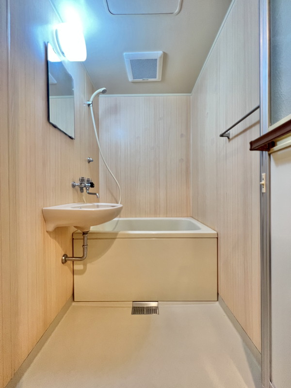 中銀弦巻マンシオン304の室内5