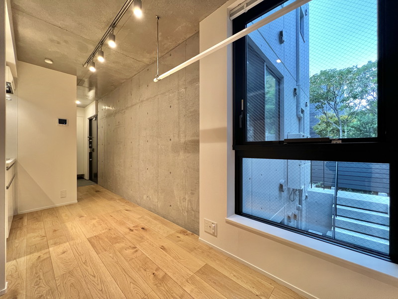 SOLASIA residence 都立大学(ソラシアレジデンス都立大学)203の室内1