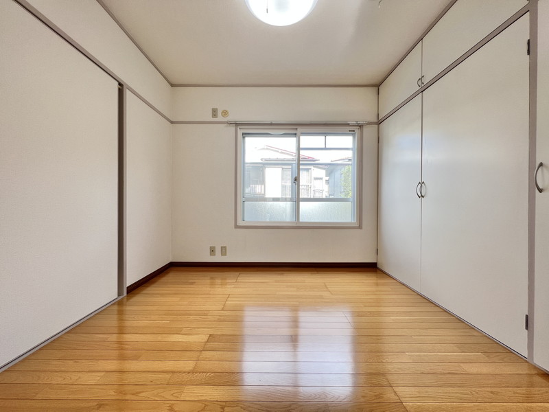 TFハイツ弦巻112の室内3