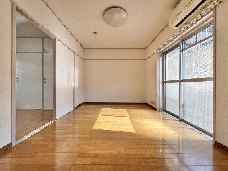 TFハイツ弦巻112の室内2