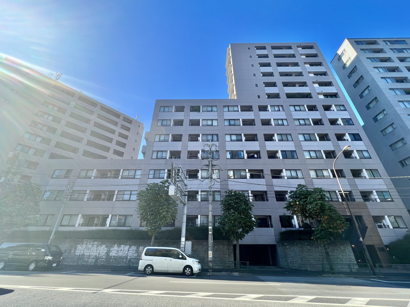 フリーディオ広尾南404の室内1