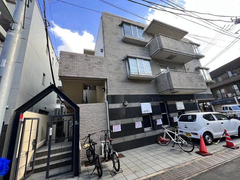 中村ビル３Ｆの外観