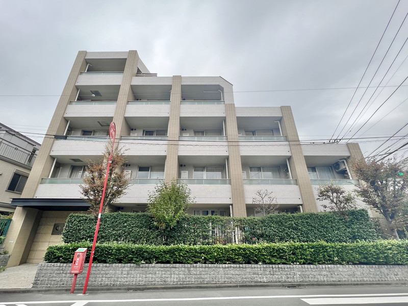 カスタリア自由が丘304の外観