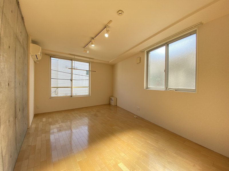 アート・フル渋谷松見坂303の室内2