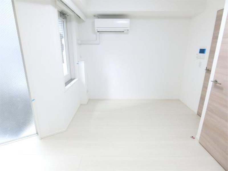 ディアレイシャス三軒茶屋104の室内3