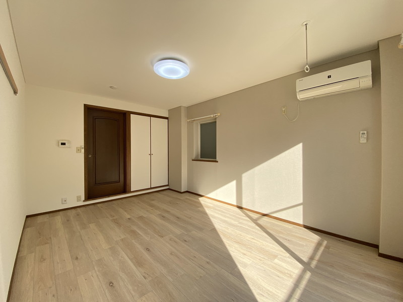 アメニティ三軒茶屋303の室内2