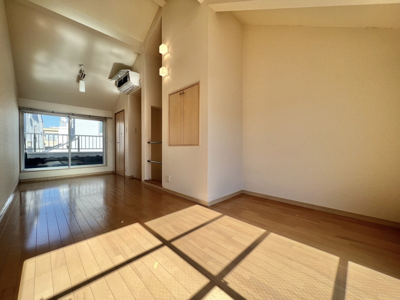 オーキッドコート鷹番203の室内2