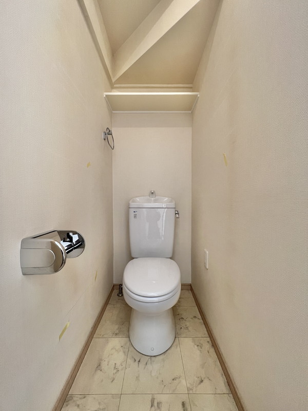 オーキッドコート鷹番203の室内9