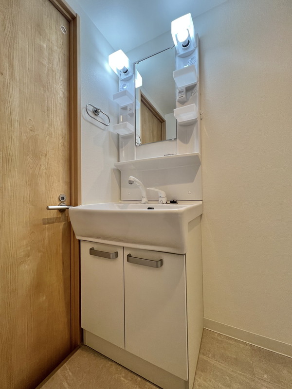 タウンライツ駒沢公園402の室内6