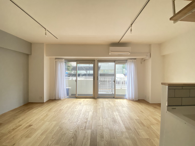 上町マンション113の室内1