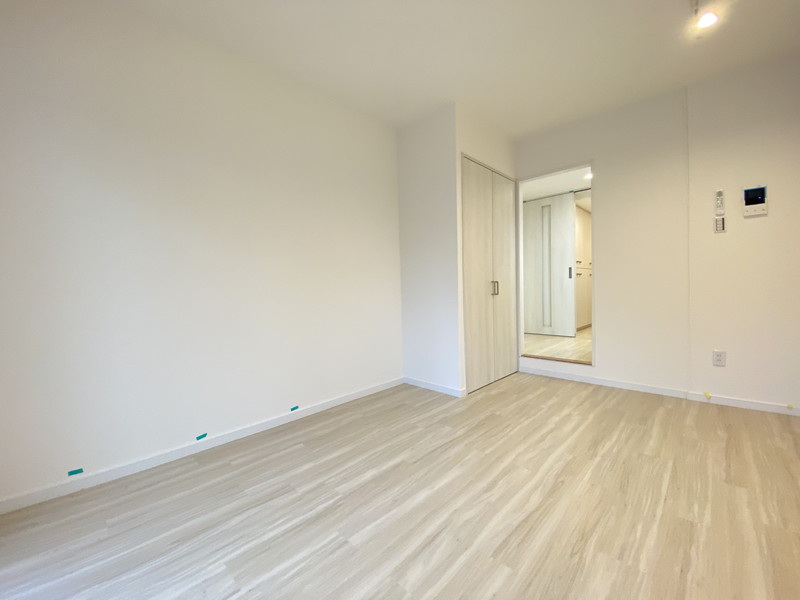 ミラン301の室内2