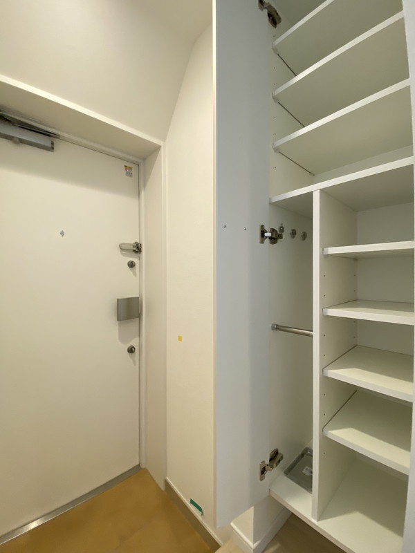 ミラン405の室内12