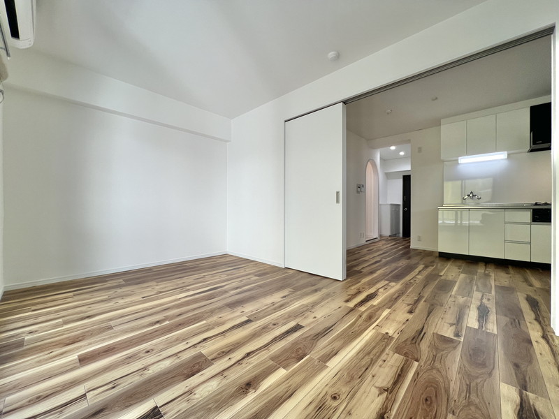 柿ノ木坂ロイヤルコーポ301の室内5