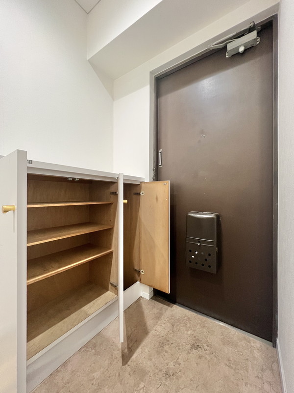 柿ノ木坂ロイヤルコーポ301の室内12