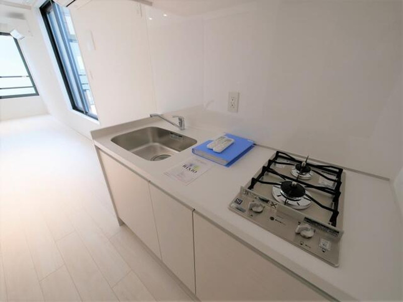 ALERO Komaba-todaimae(アレーロ駒場東大前)402の室内3