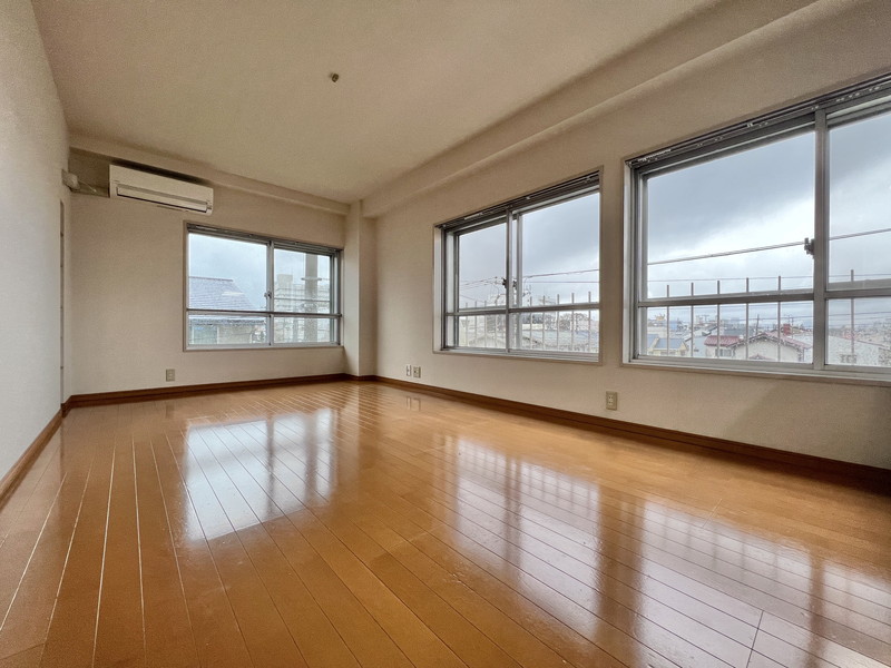 八雲５丁目マンション5階の室内1