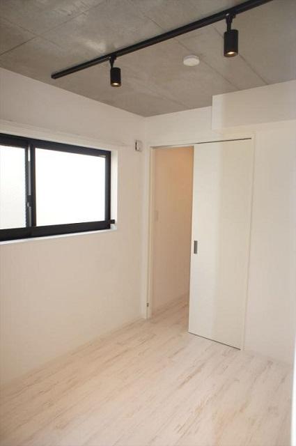 Bouledogue francais Komazawa(ブルドッグフランセ駒沢)203の室内6