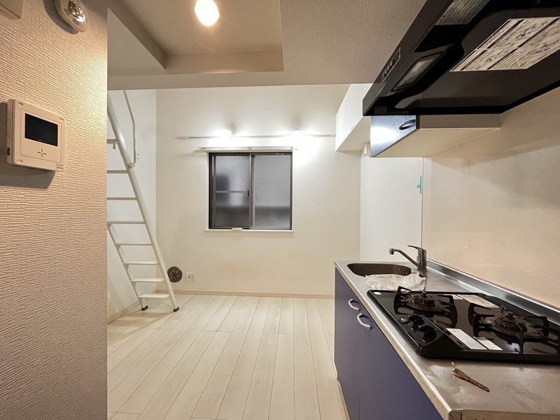ポモドーロ三軒茶屋105の室内1
