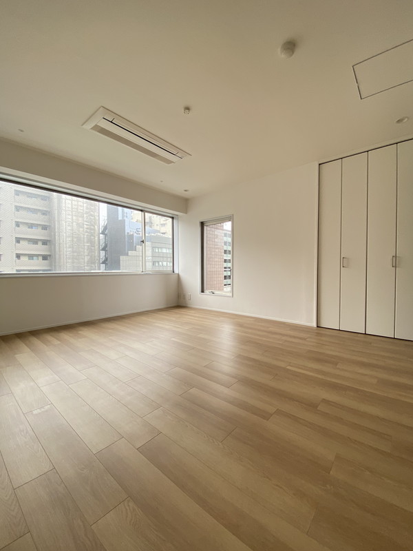 OEビル602の室内13