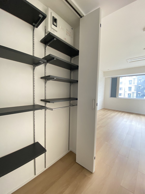 OEビル602の室内4