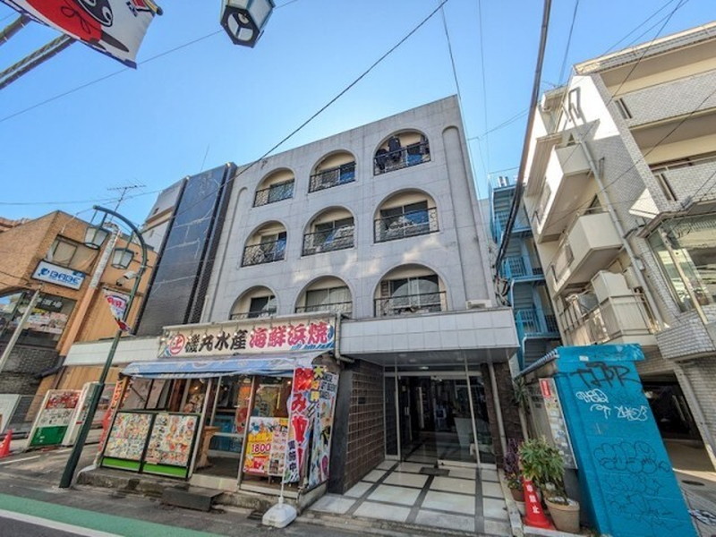 平原マンション401の外観