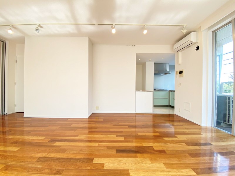 コンフォリア代官山青葉台302の室内4