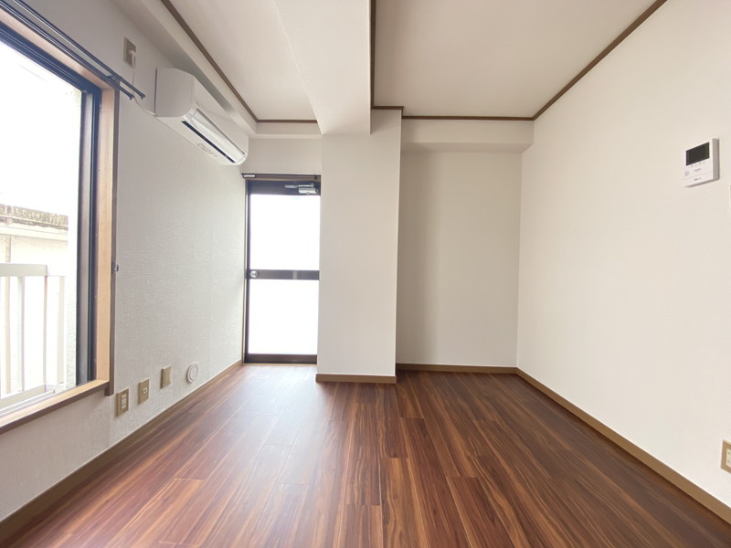 SSビル401の室内3