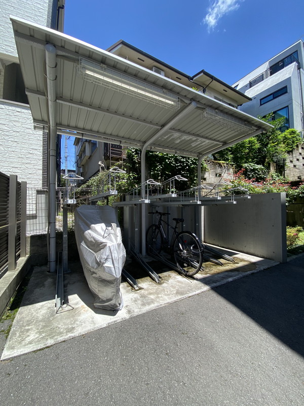 ルネサンスコート三軒茶屋304の室内10