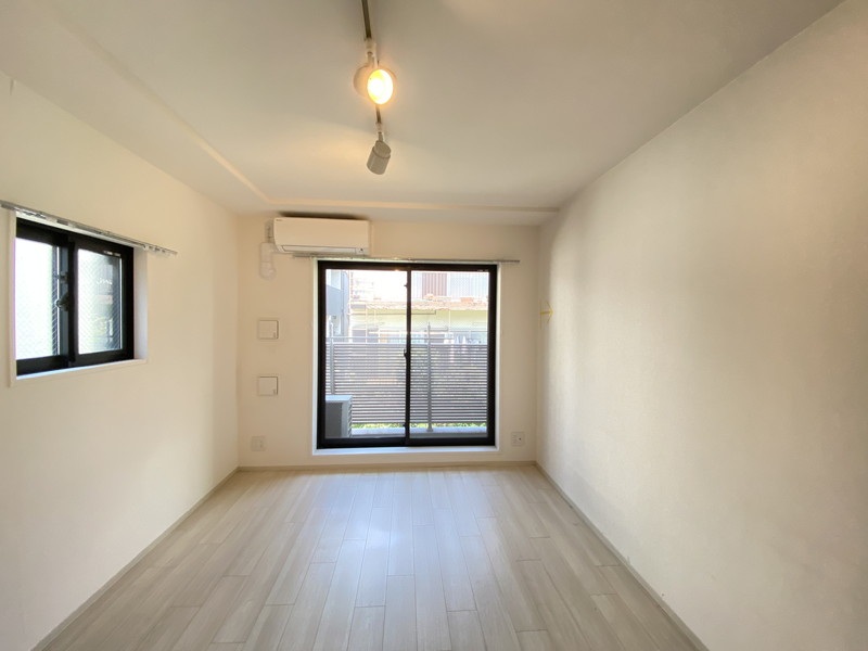 ルネサンスコート三軒茶屋304の室内3