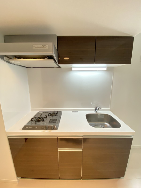 ウェルスクエアイズム三軒茶屋SOUTH202の室内5