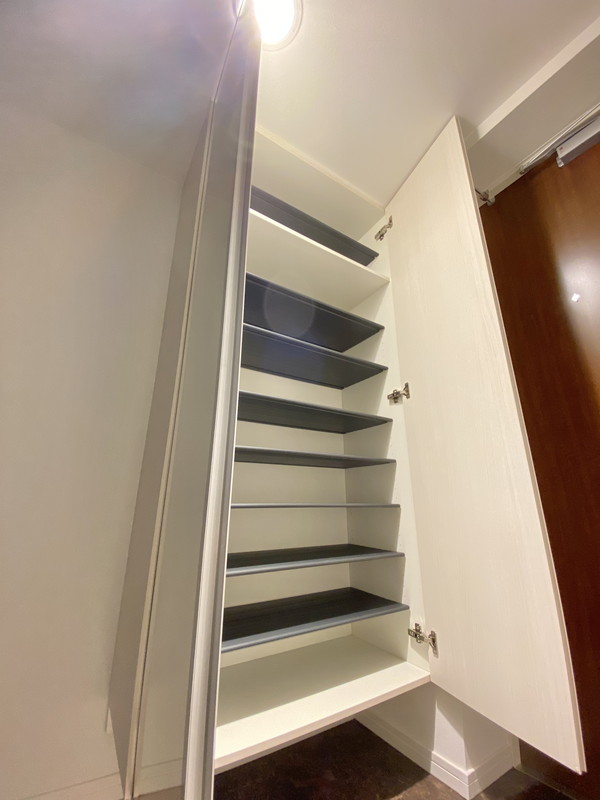 ウェルスクエアイズム三軒茶屋SOUTH202の室内8