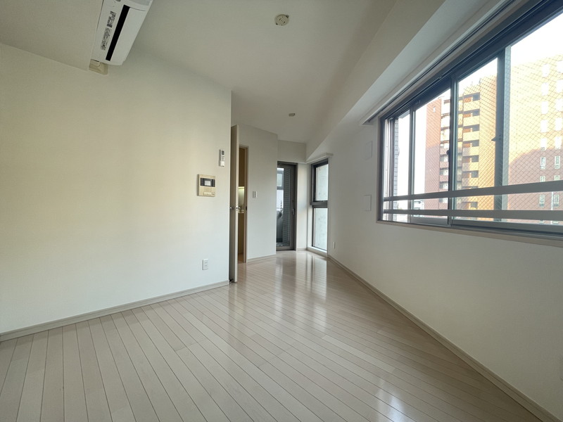 クレミエヒロイ604の室内3