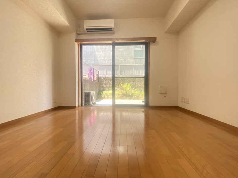 ルーブル学芸大学五番館102の室内3