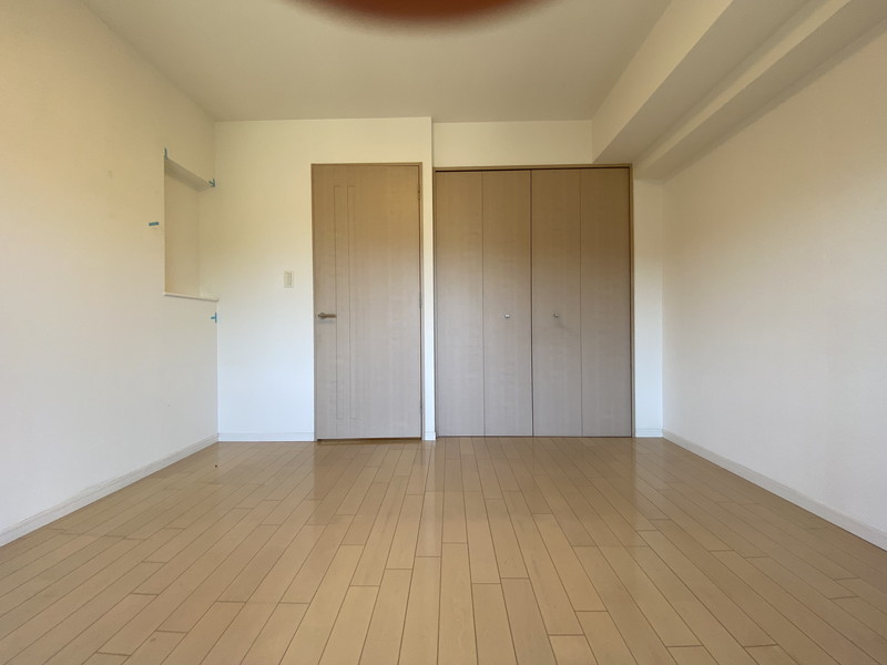 THEパームス代々木上原ヴェールテラス601の室内3