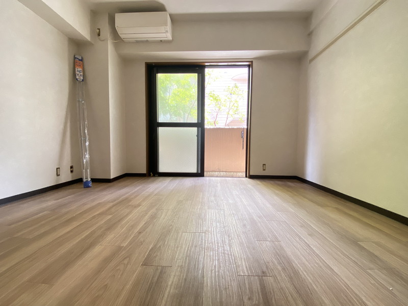 フォークガード学芸大学101の室内3