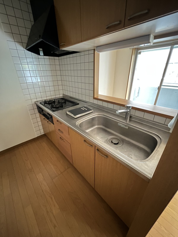 21°de南平台（ニジュウイチドデ南平台）102の室内5