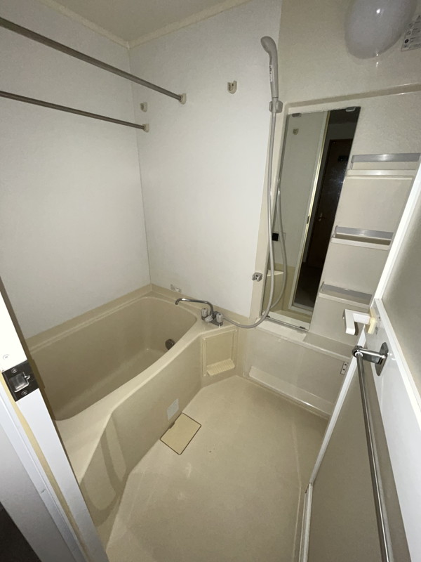 21°de南平台（ニジュウイチドデ南平台）102の室内6