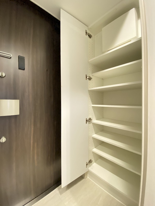 MODIER KOMAZAWA（モディア駒沢）403の室内10