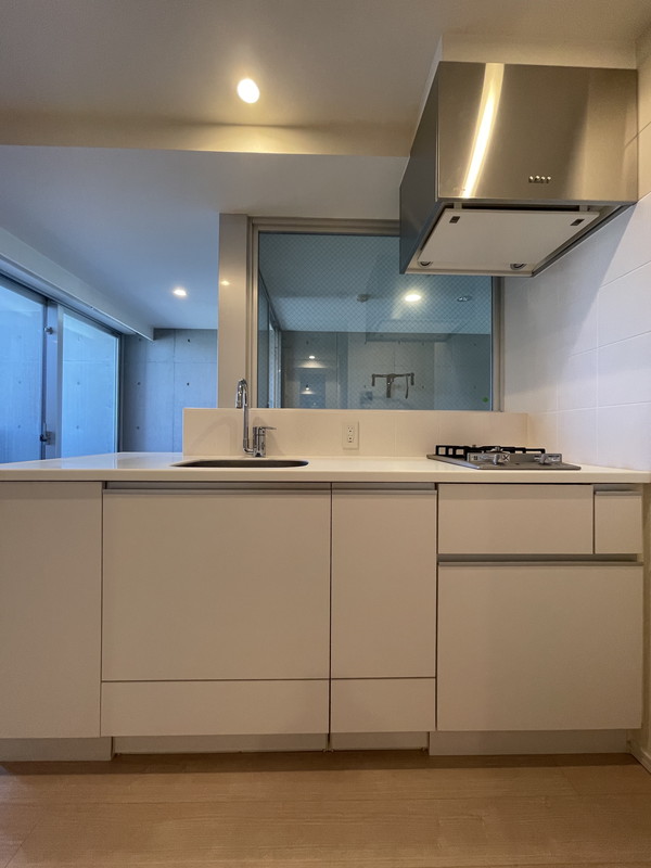 プライムガーデン駒沢大学305の室内4