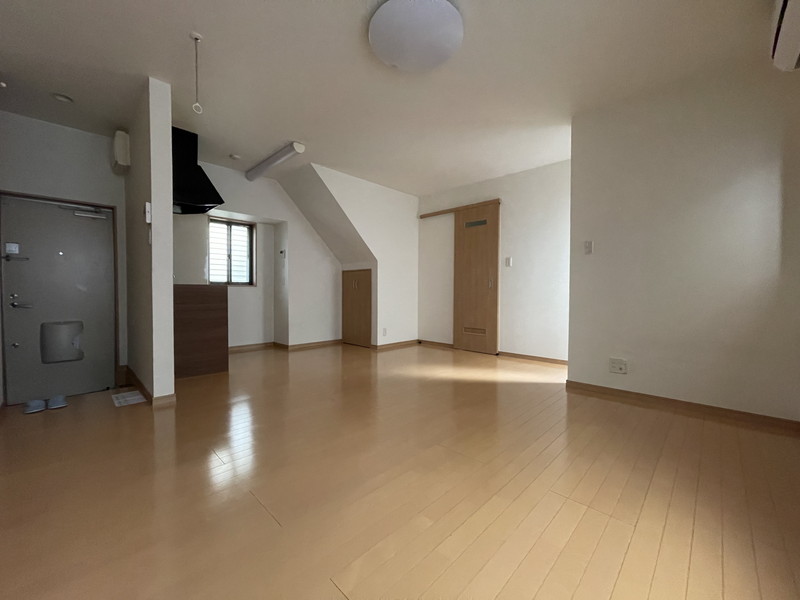 須山ハイツ102の室内4