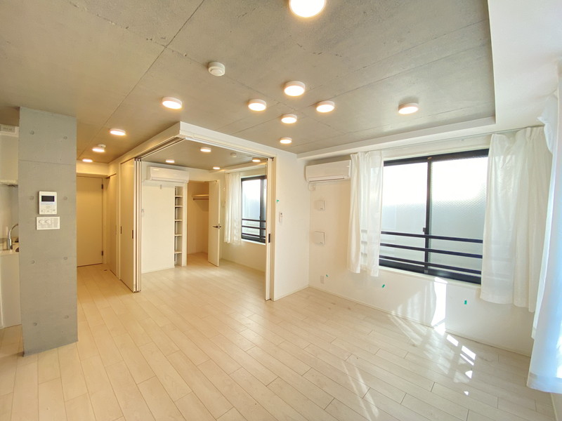 Reve Residence目黒（レーヴレジデンス中目黒）404の室内1