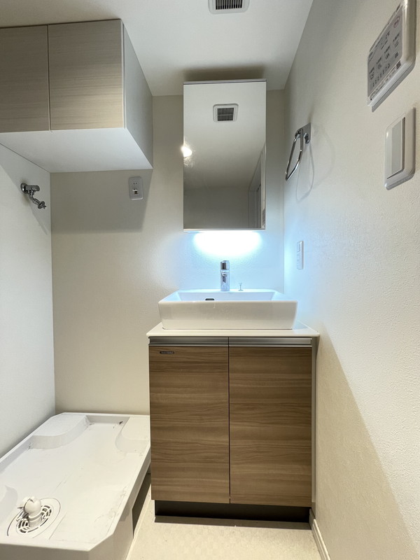 ウェルスクエアイズム三軒茶屋SOUTH301の室内4