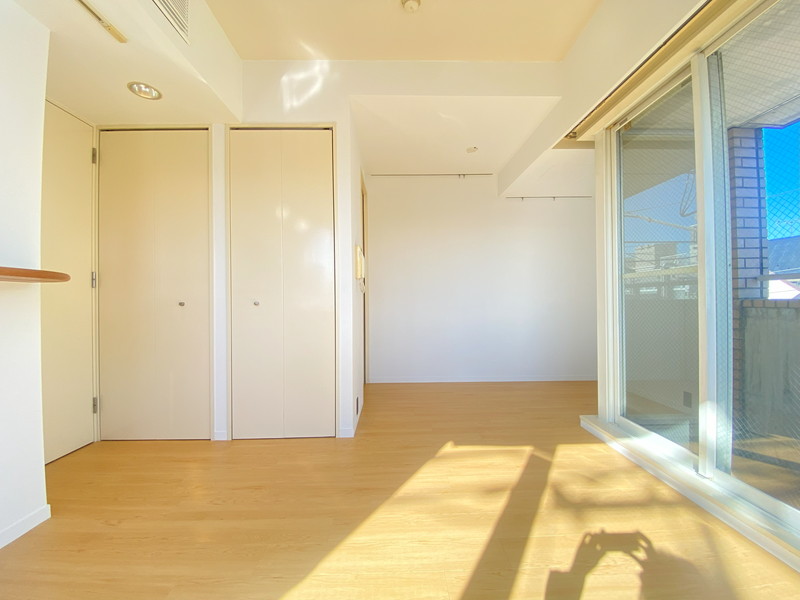 フレスカ代々木上原Ⅱ304の室内3