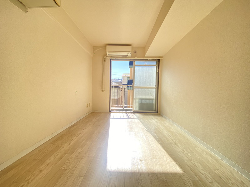 メゾン・ド・カナリ316の室内1